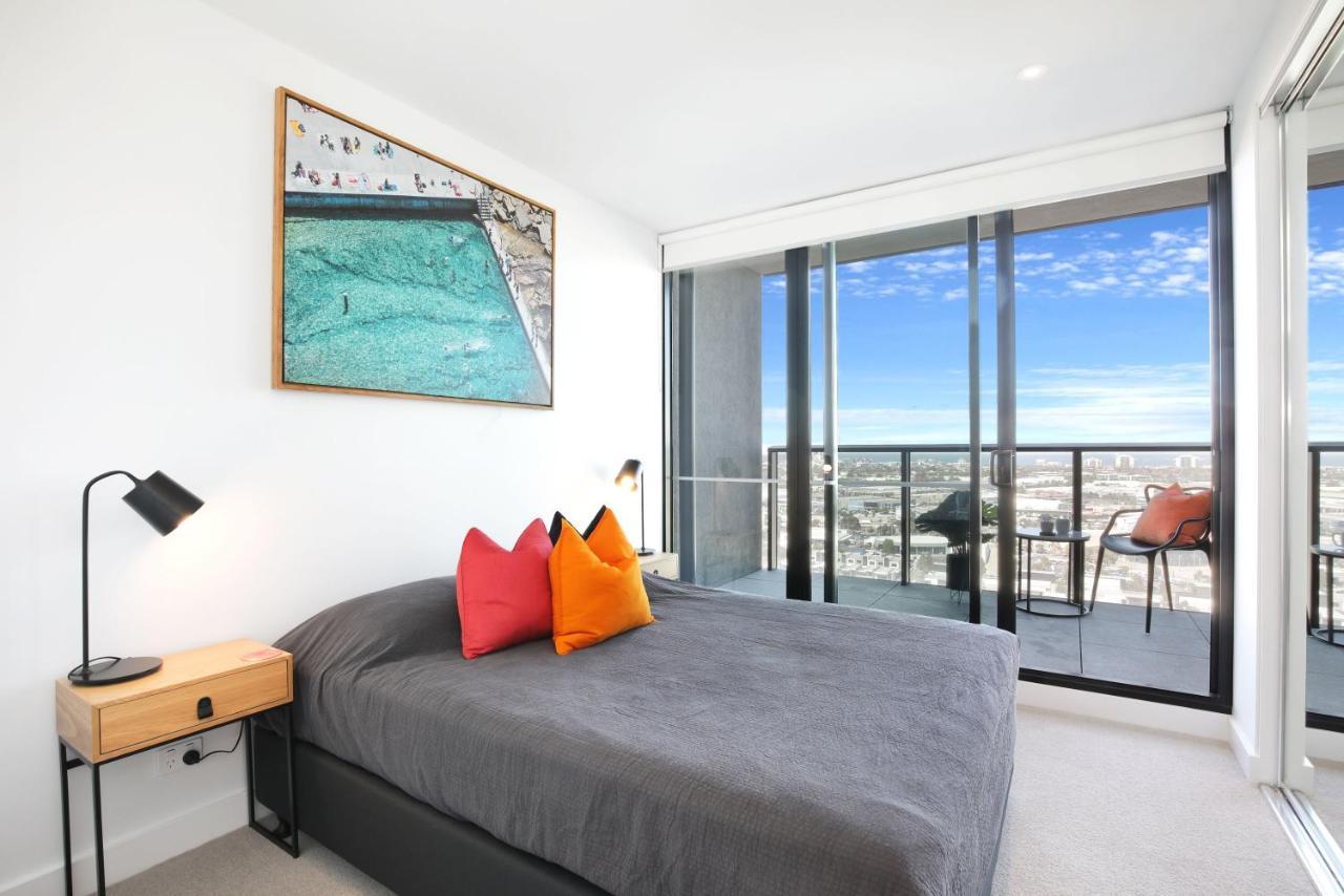 Orange Stay At Collins Wharf Melbourne Exterior photo