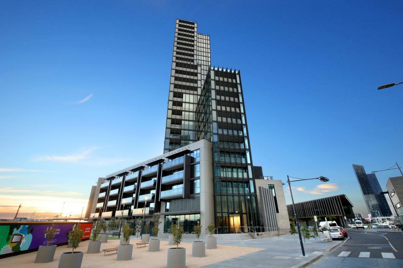 Orange Stay At Collins Wharf Melbourne Exterior photo
