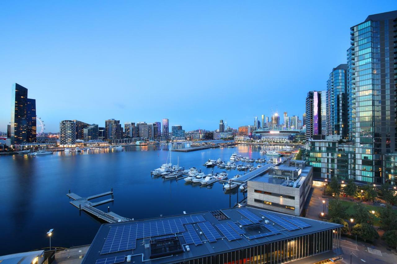 Orange Stay At Collins Wharf Melbourne Exterior photo