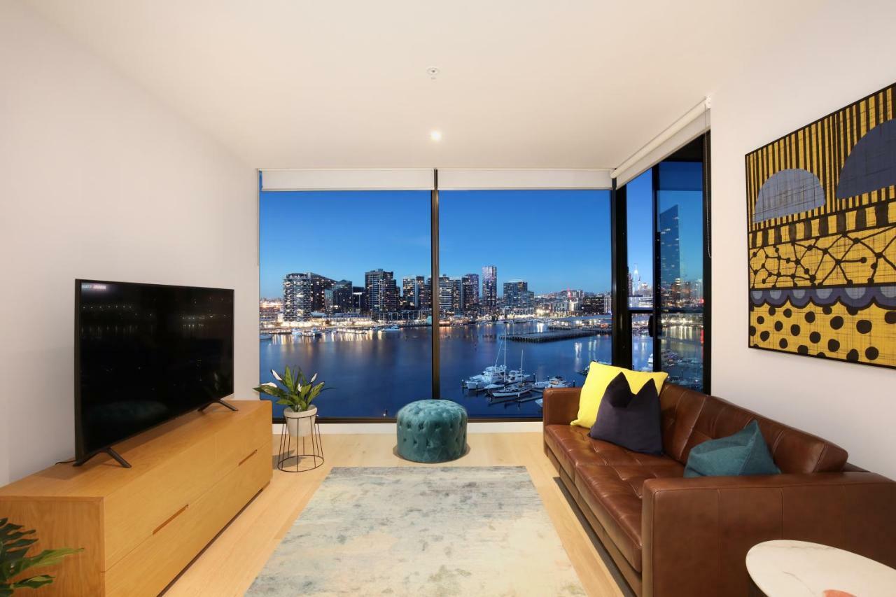 Orange Stay At Collins Wharf Melbourne Exterior photo